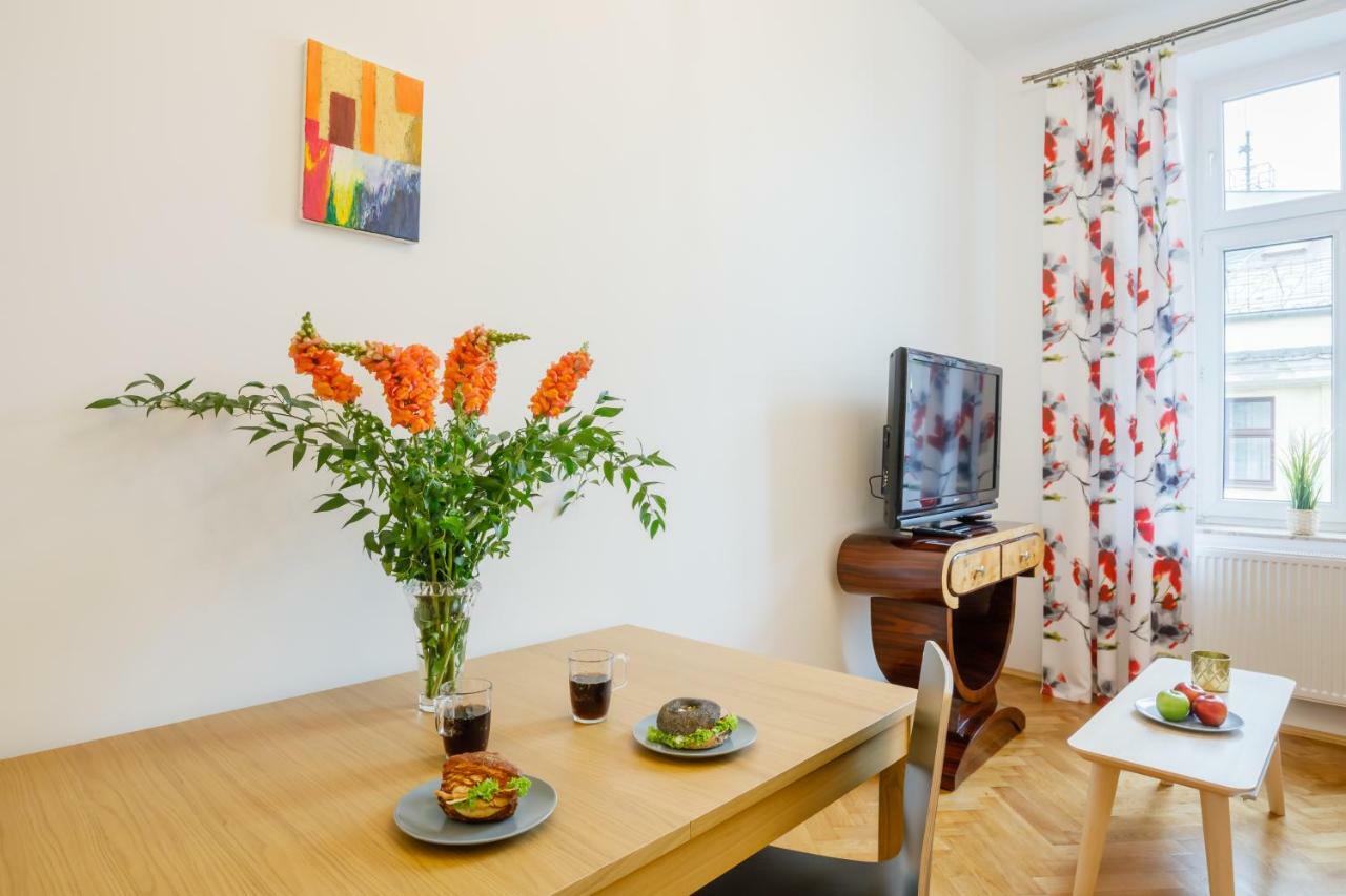 Ok Apartments Old Town クラクフ エクステリア 写真