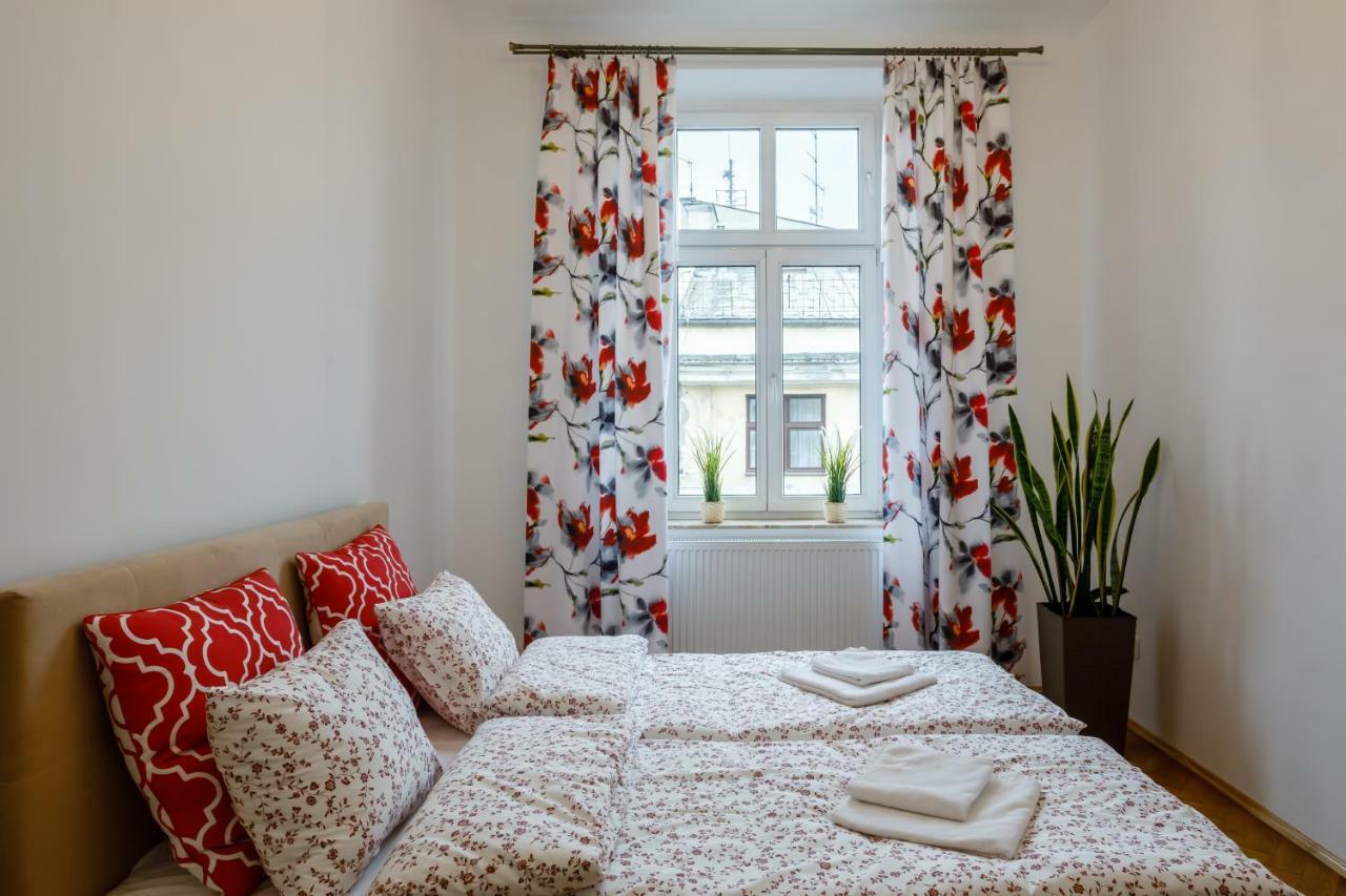 Ok Apartments Old Town クラクフ エクステリア 写真