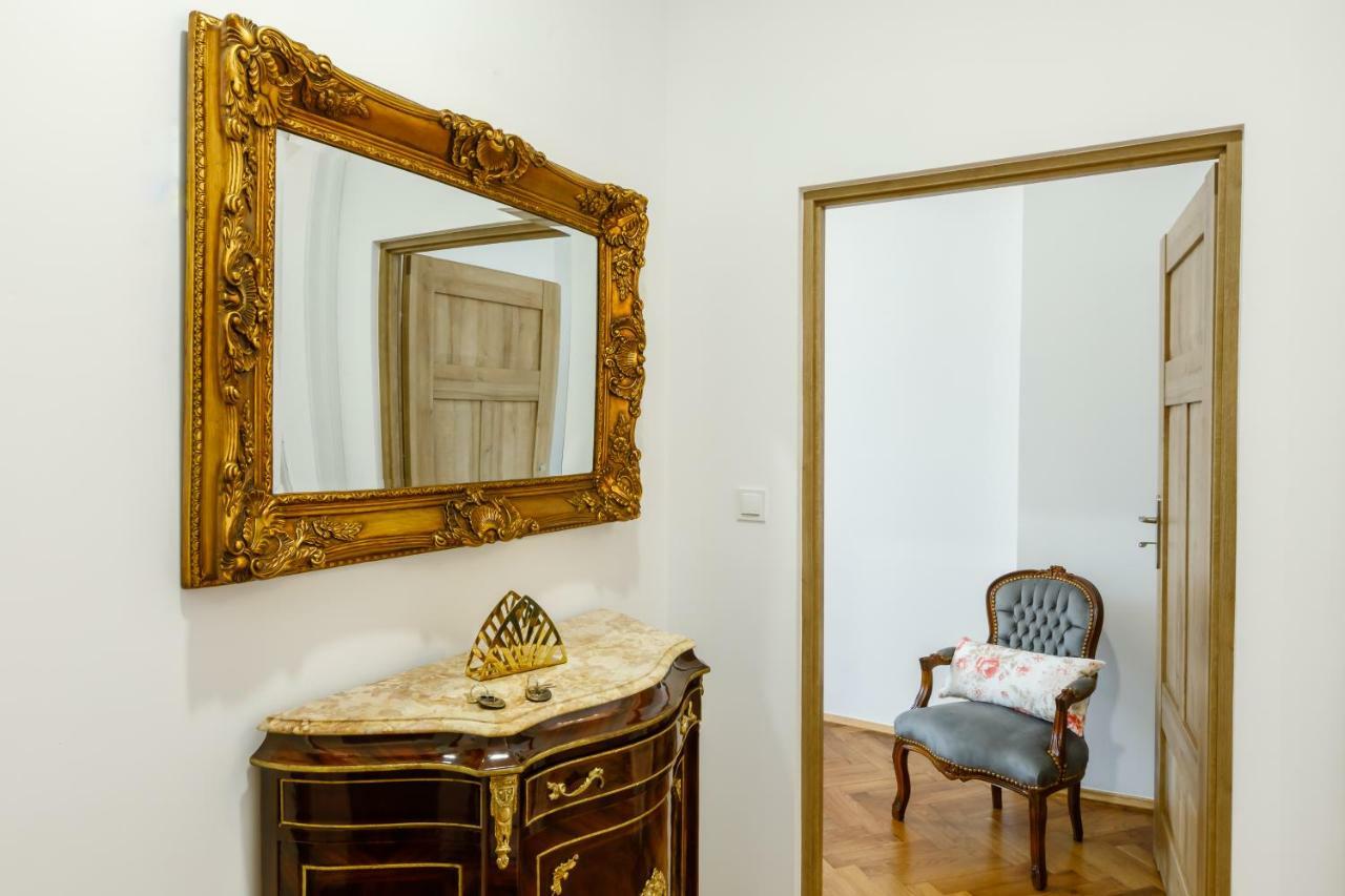 Ok Apartments Old Town クラクフ エクステリア 写真
