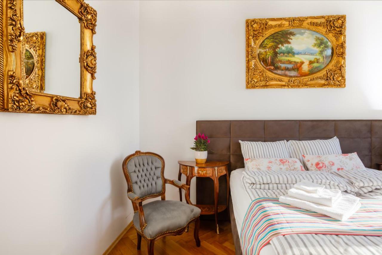 Ok Apartments Old Town クラクフ エクステリア 写真
