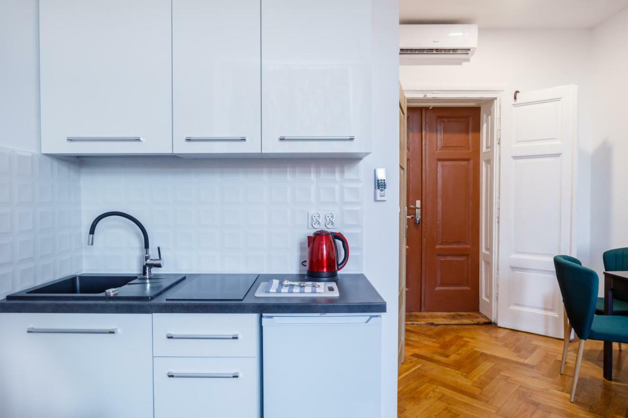 Ok Apartments Old Town クラクフ エクステリア 写真