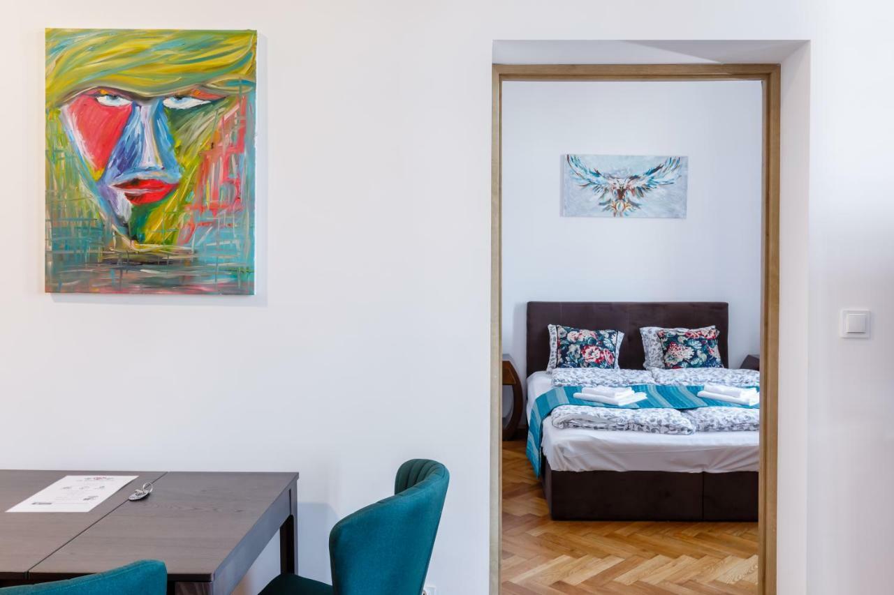 Ok Apartments Old Town クラクフ エクステリア 写真