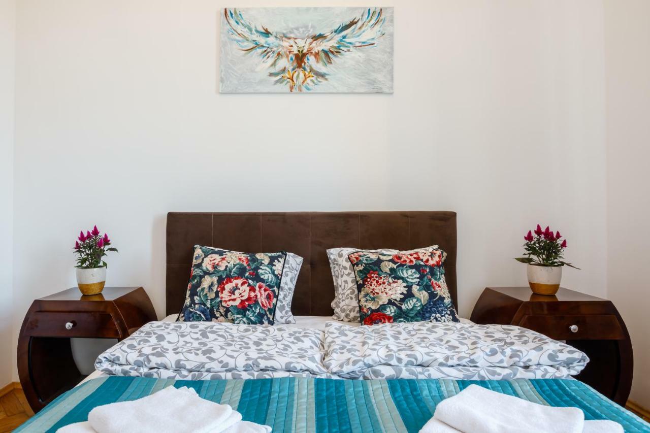 Ok Apartments Old Town クラクフ エクステリア 写真